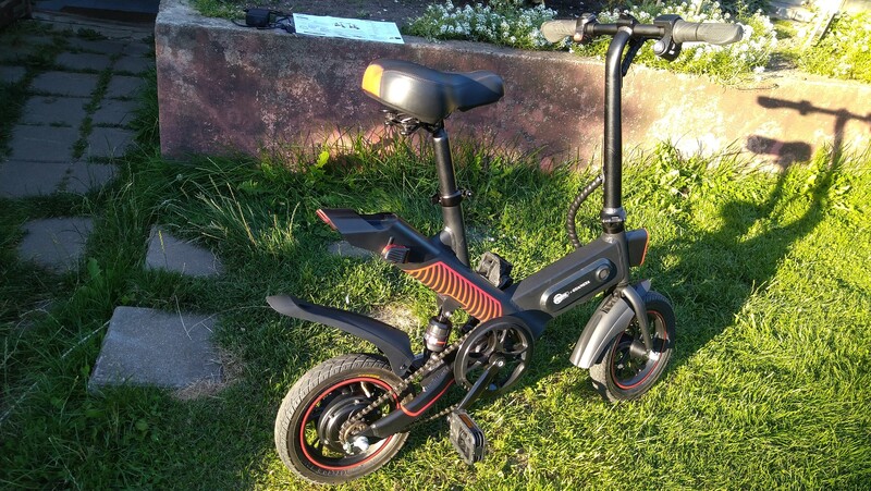 Photo 2 - Rex Electric bicycle