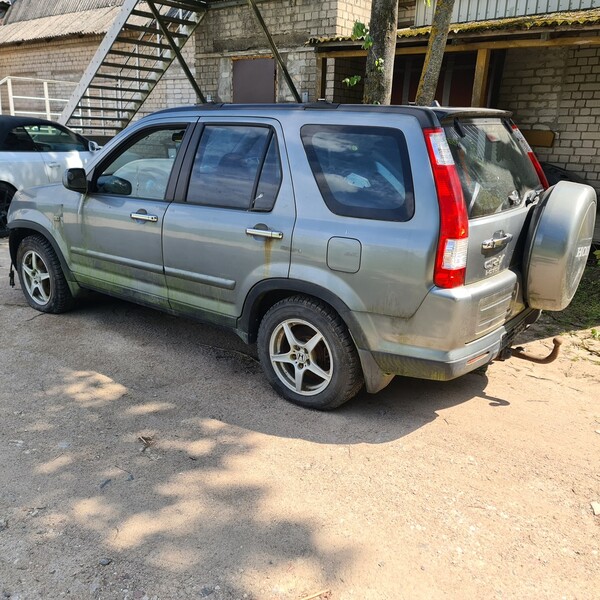 Photo 2 - Honda Cr-V II 2006 y parts