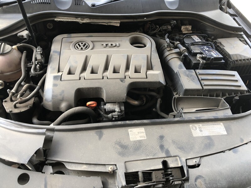 Photo 3 - Volkswagen Passat B7 2012 y parts