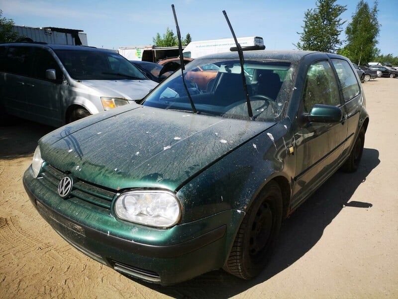 Photo 2 - Volkswagen Golf 1999 y parts