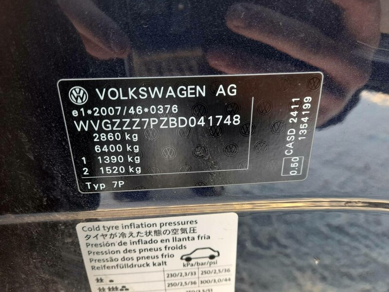 Nuotrauka 9 - Volkswagen Touareg II 2011 m dalys