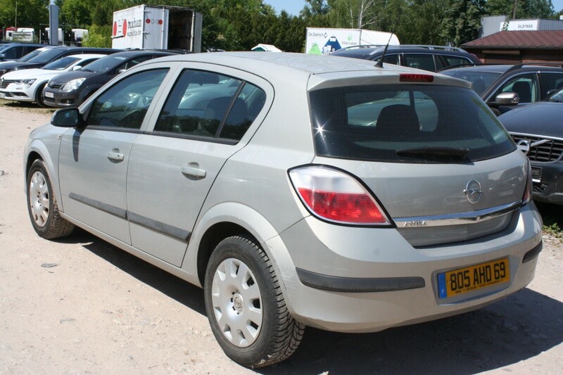 Nuotrauka 8 - Opel Astra 2005 m Hečbekas