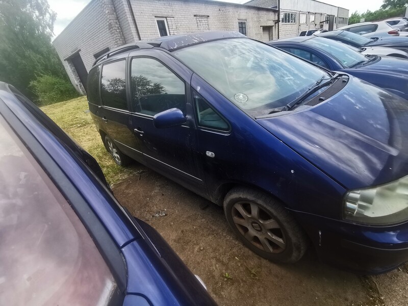 Photo 2 - Seat Alhambra 2003 y parts