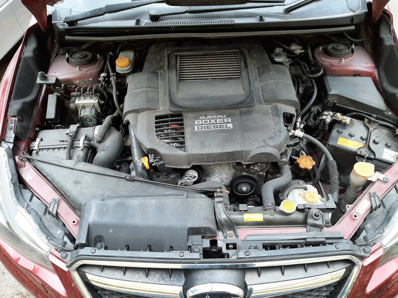 Photo 3 - Subaru Xv 2012 y parts