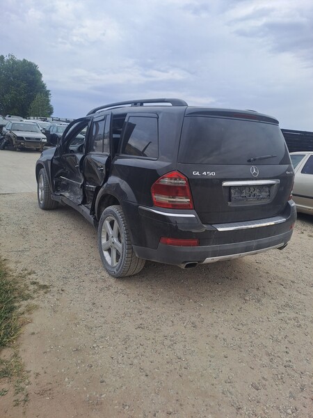 Photo 6 - Mercedes-Benz Gl 450 2010 y parts