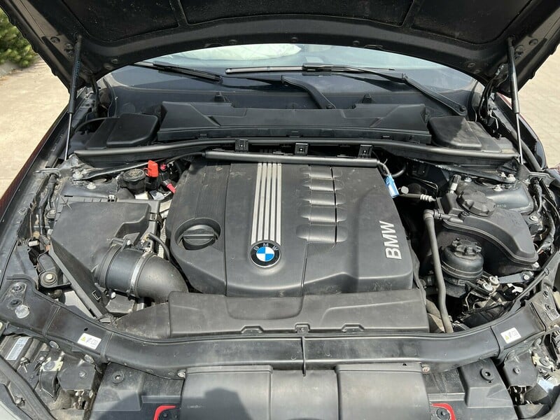 Photo 18 - Bmw 330 E91 2011 y parts