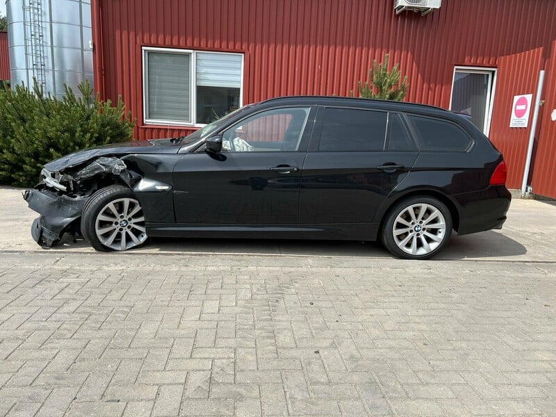 Photo 5 - Bmw 330 E91 2011 y parts