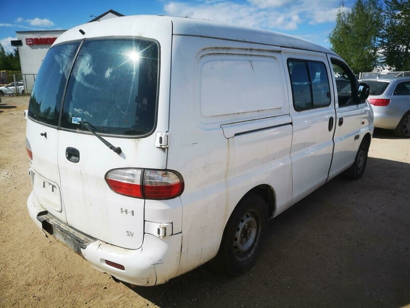 Photo 5 - Hyundai H-1 2007 y parts