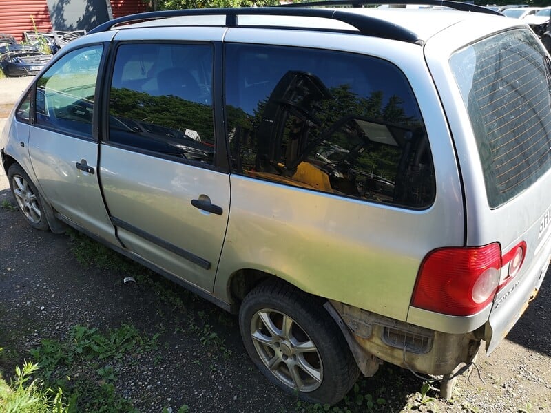 Photo 2 - Volkswagen Sharan 2004 y parts