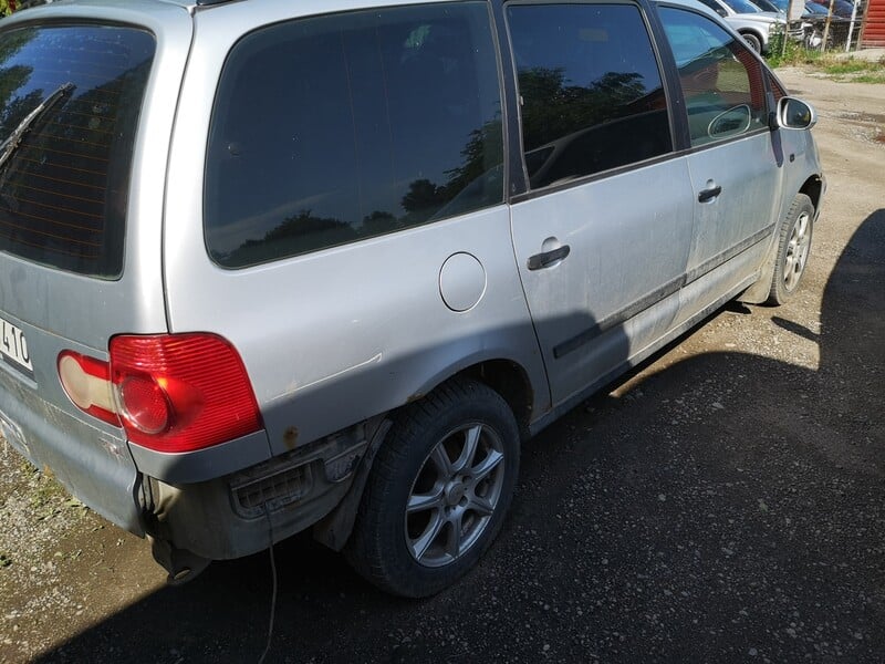 Photo 3 - Volkswagen Sharan 2004 y parts