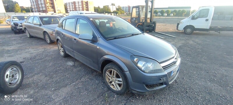 Photo 2 - Opel Astra 2007 y parts