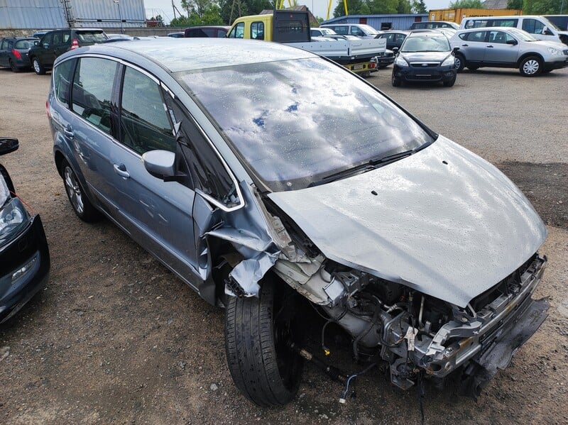 Photo 3 - Ford S-Max 2013 y parts