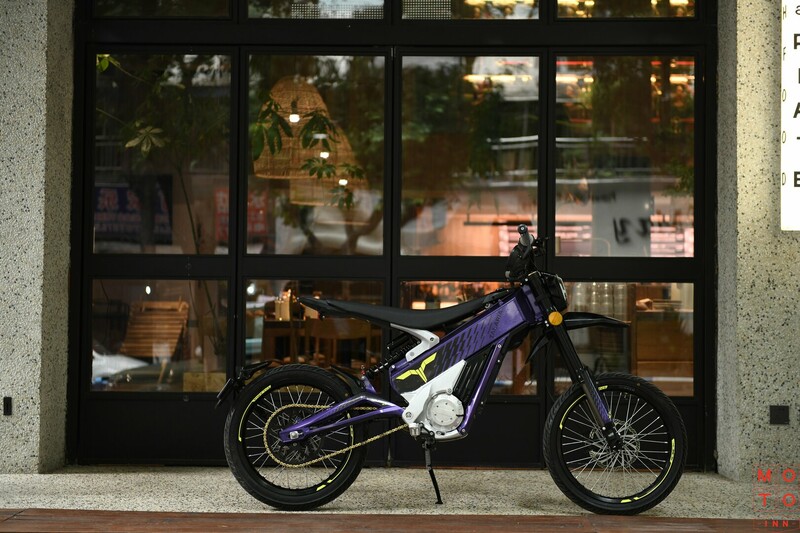 Nuotrauka 25 - Talaria X3 MX 2024 m Krosinis / Supermoto motociklas