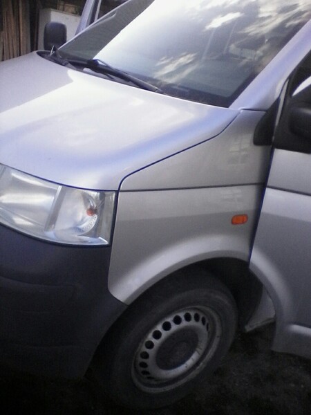 Photo 3 - Volkswagen Transporter 2005 y parts