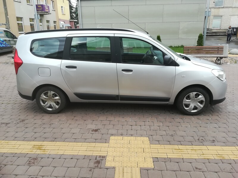 Photo 3 - Dacia Lodgy 2013 y Van