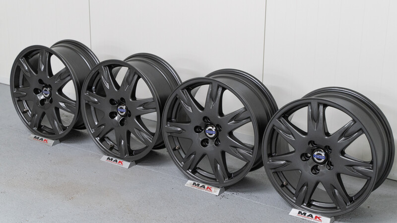 Volvo light alloy R17 rims