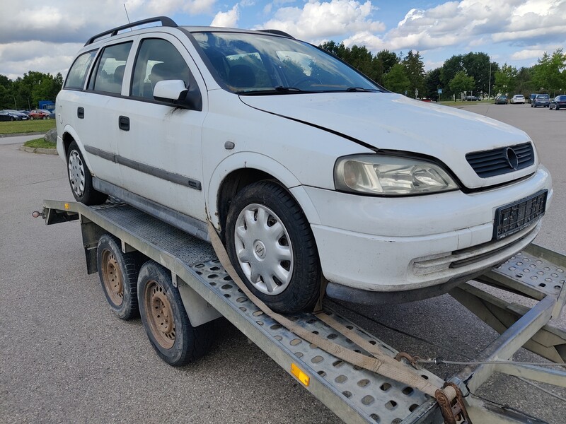 Photo 2 - Opel Astra 2000 y parts