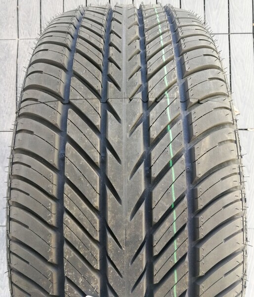 Photo 1 - Diplomat Kelly/Diplomat UHP R17 summer tyres passanger car