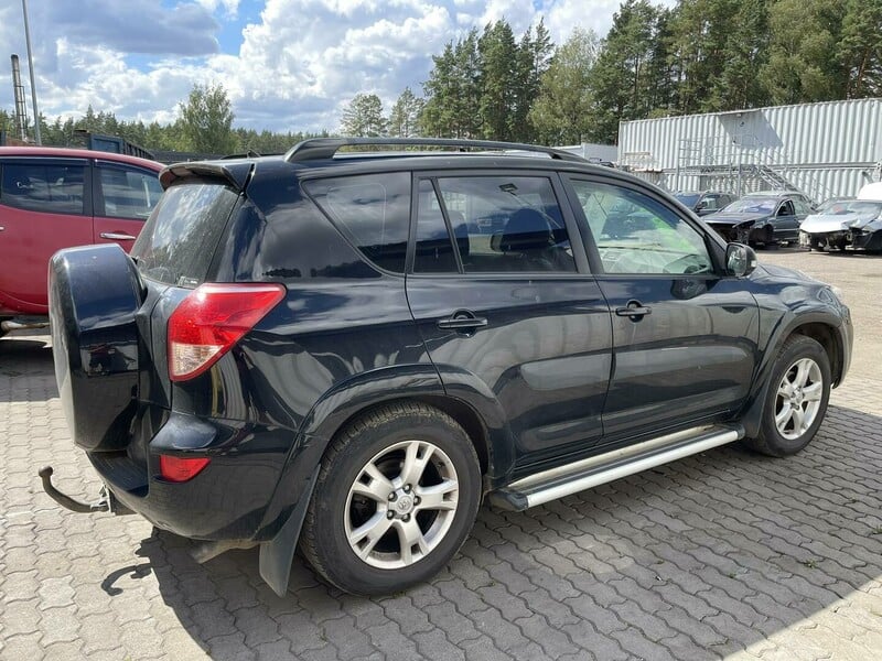 Photo 6 - Toyota Rav4 III 2006 y parts