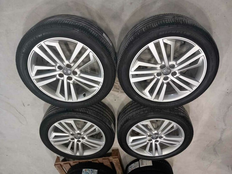 Photo 2 - Ronal Q5 2018- Q5 light alloy R20 rims