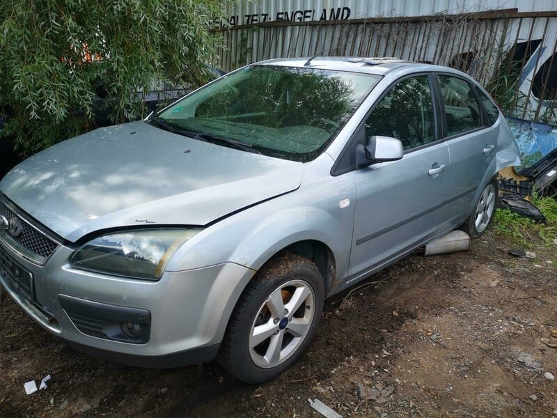 Photo 2 - Ford Focus 2004 y parts