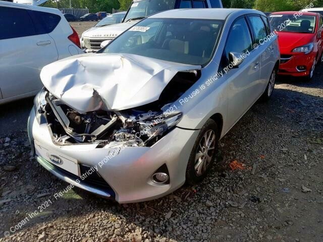 Photo 1 - Toyota Auris 2014 y parts