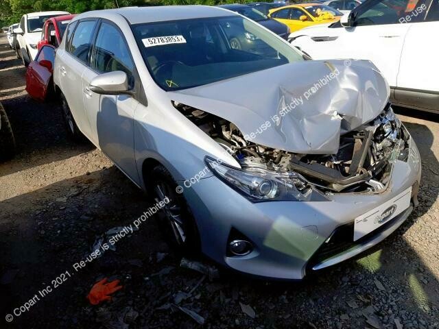 Photo 3 - Toyota Auris 2014 y parts