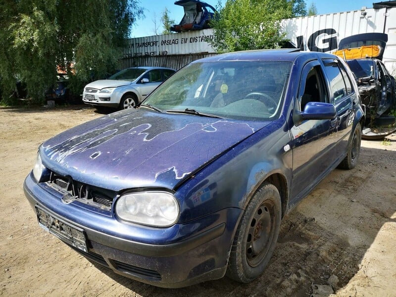 Photo 2 - Volkswagen Golf 1999 y parts