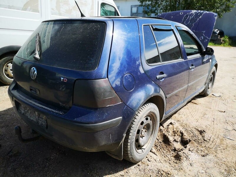 Photo 4 - Volkswagen Golf 1999 y parts