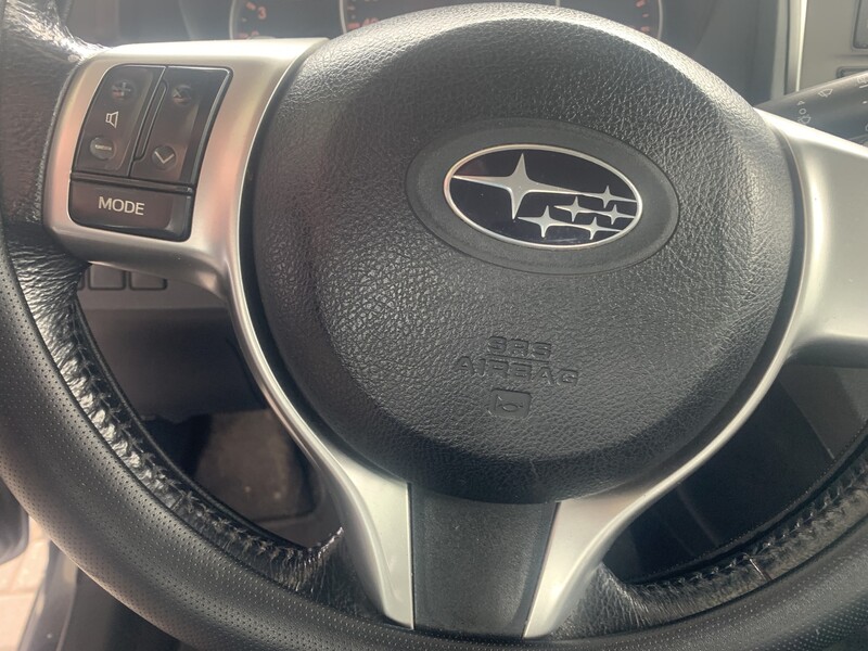Photo 13 - Subaru Trezia 2013 y Hatchback