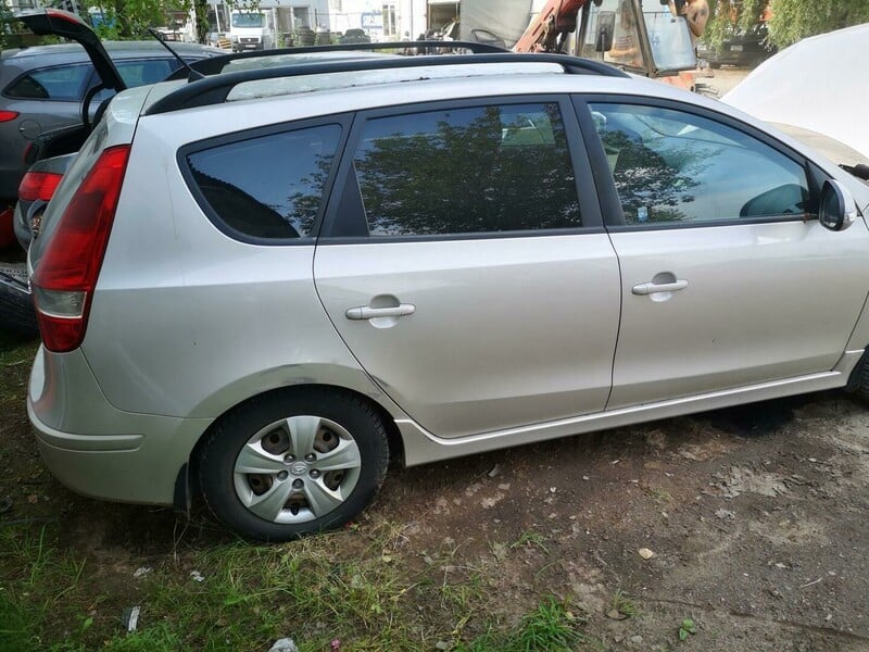 Фотография 5 - Hyundai I30 2011 г запчясти