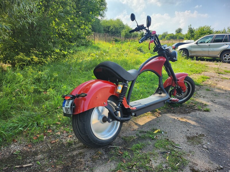 Photo 8 - 2Wheels Electric scooter