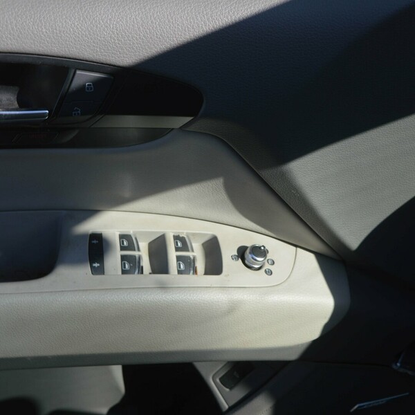 Nuotrauka 20 - Audi Q7 2013 m dalys