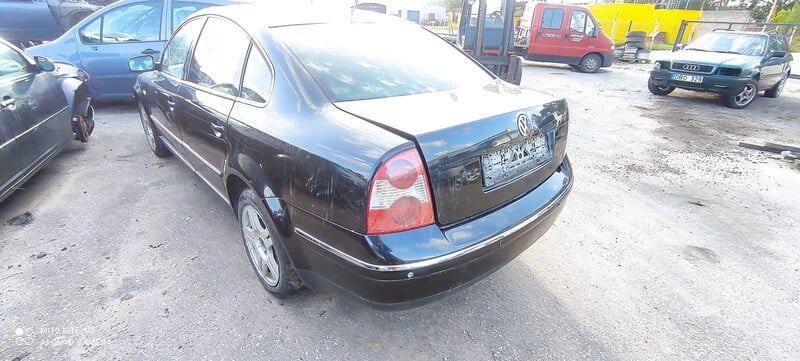 Photo 3 - Volkswagen Passat 2004 y parts