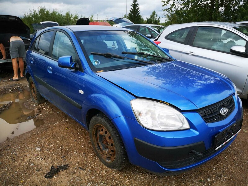 Kia Rio 2007 г запчясти