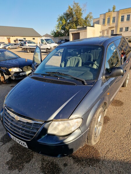 Photo 1 - Chrysler Voyager 2008 y parts