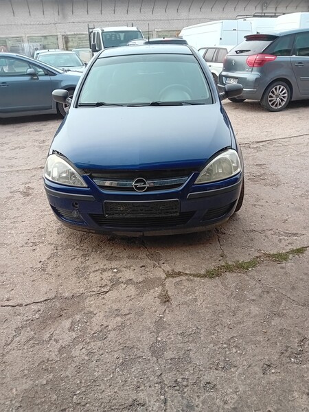 Opel Corsa 2003 y parts