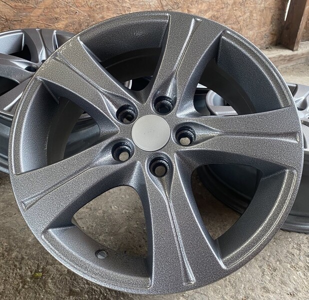 R16 light alloy rims