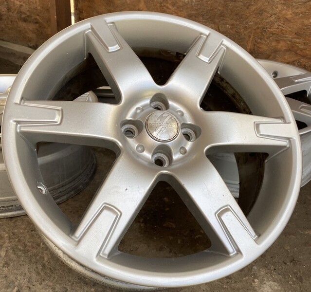 Light alloy R17 rims