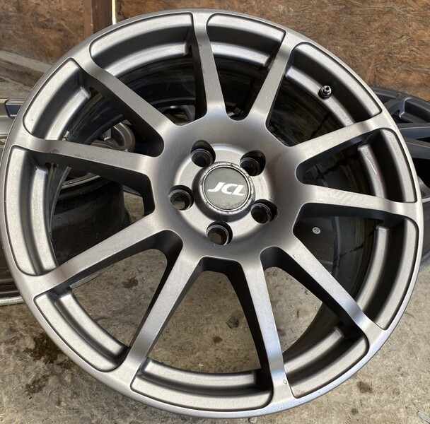 Light alloy R18 rims