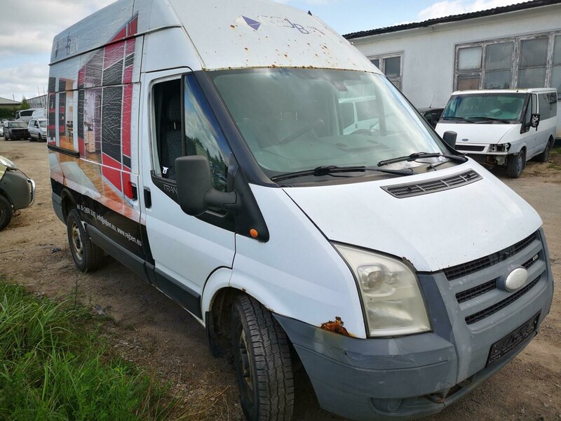 Photo 1 - Ford Transit 2008 y parts