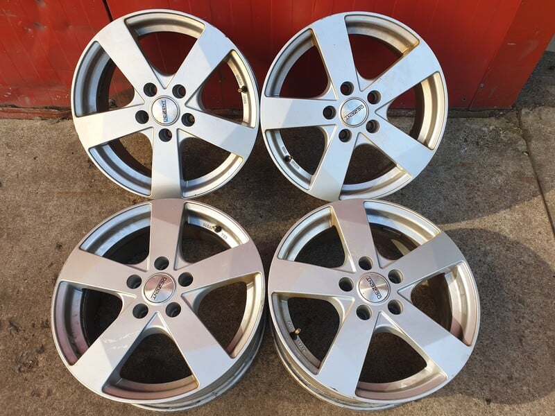 Photo 2 - Volkswagen R16 light alloy rims