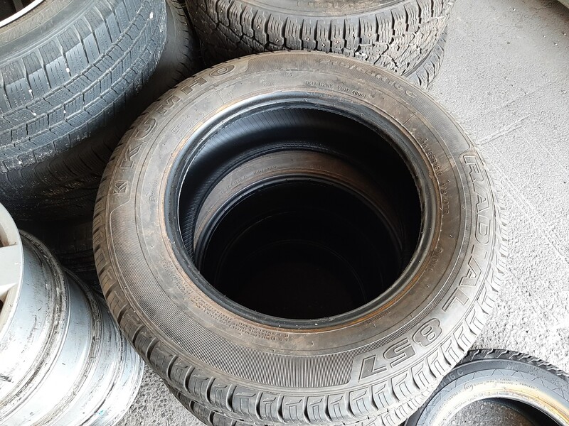 Photo 3 - Kumho R16C summer tyres minivans
