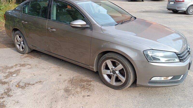 Photo 4 - Volkswagen Passat B7 2011 y parts