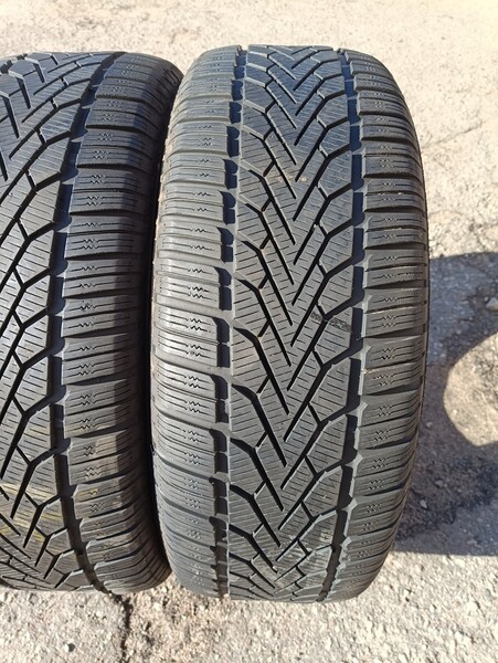 Photo 2 - Semperit R16 universal tyres passanger car