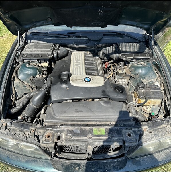 Photo 11 - Bmw 530 E39 2001 y parts