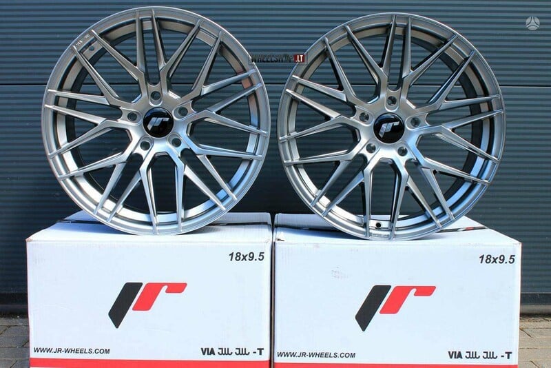 Photo 4 - Japan Racing JR28 Hyper Black light alloy R19 rims