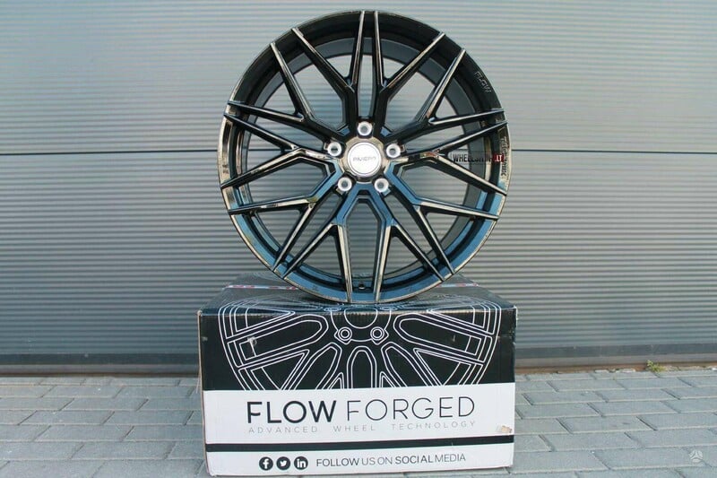 Photo 2 - RIVIERA RF101 Black Concave FlowForm light alloy R21 rims