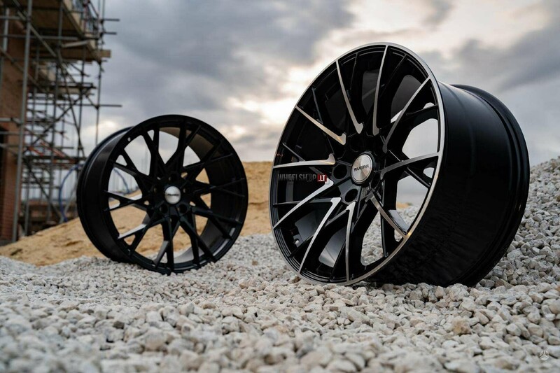 Photo 10 - RIVIERA RV197 Black Polished light alloy R20 rims