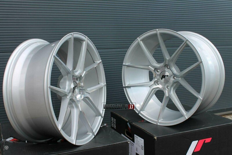 Photo 7 - JR30 Silver rims